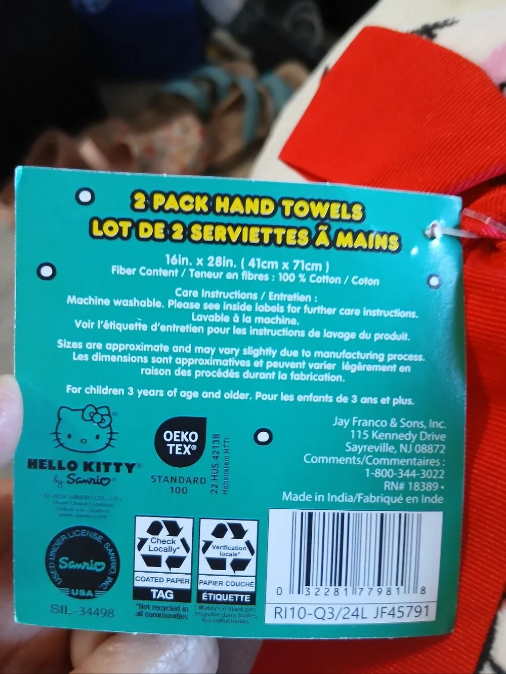 Hello Kitty 2-pack Hand Towels Total 6 altogether